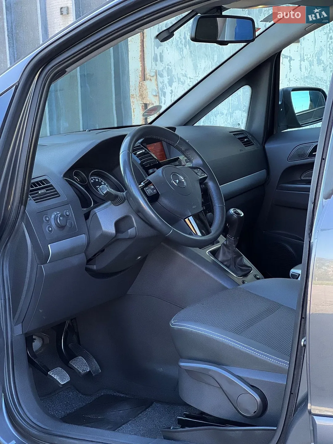 2010 Opel Zafira - мініатюра 21