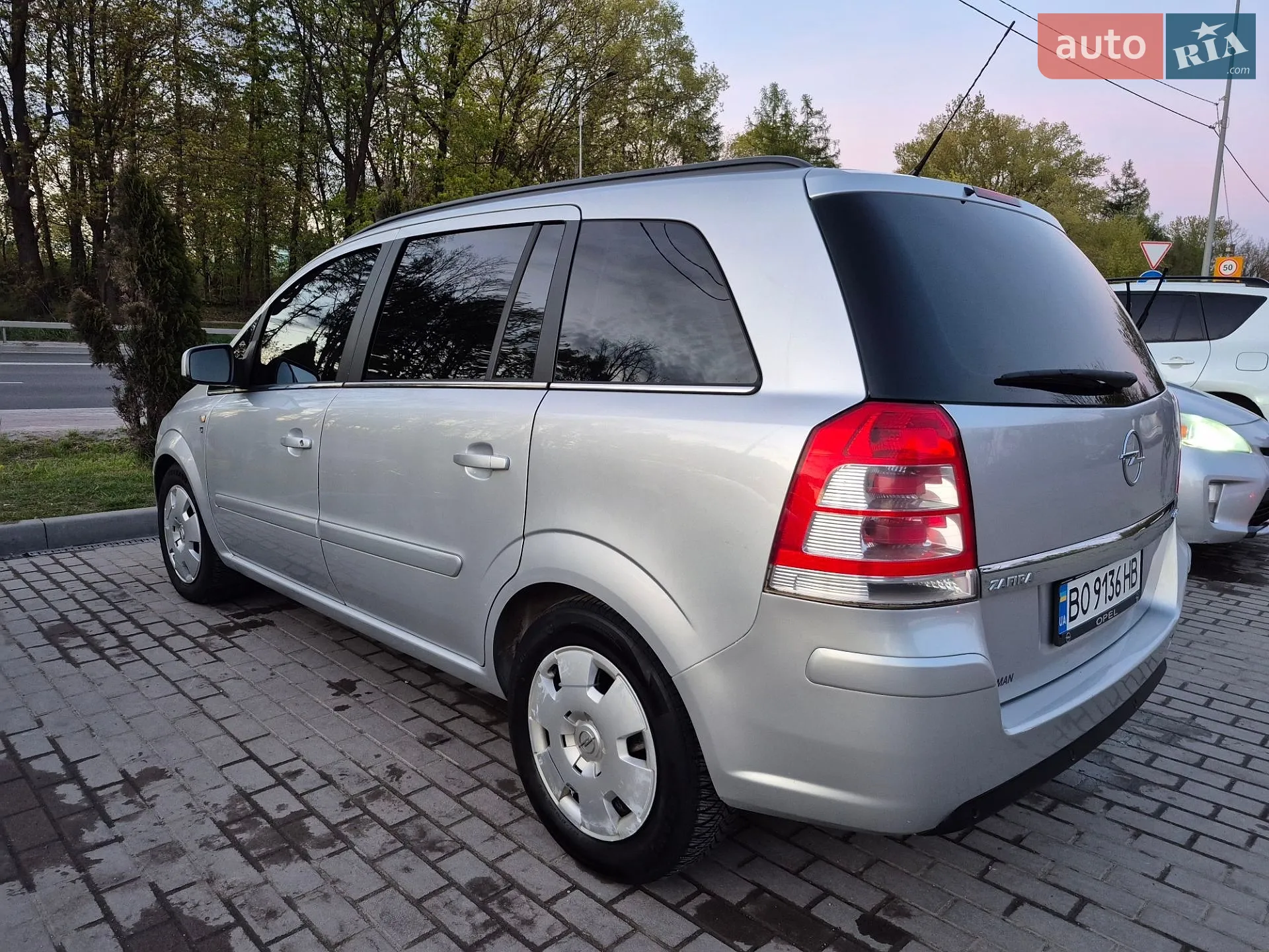 2010 Opel Zafira - фото 1