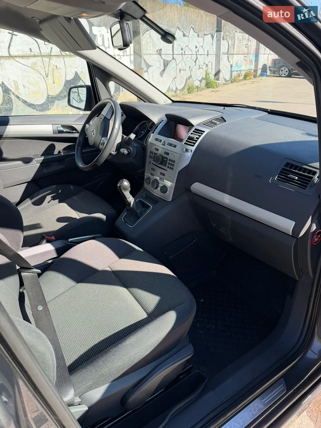 2010 Opel Zafira - мініатюра 21