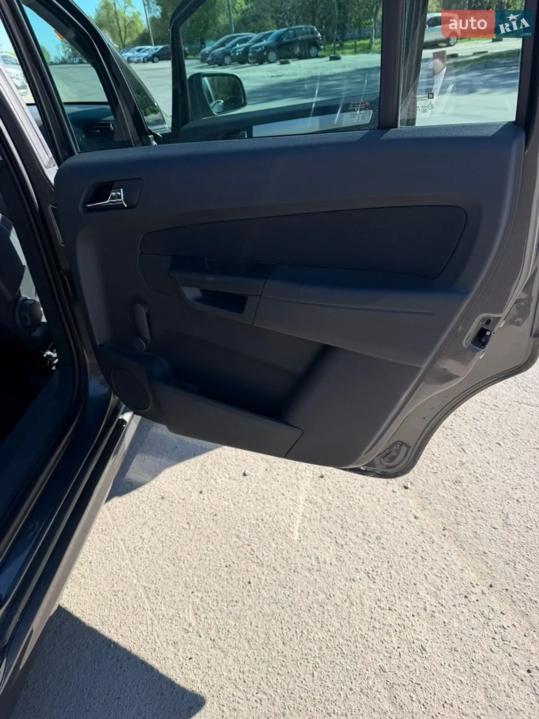 2010 Opel Zafira - мініатюра 24