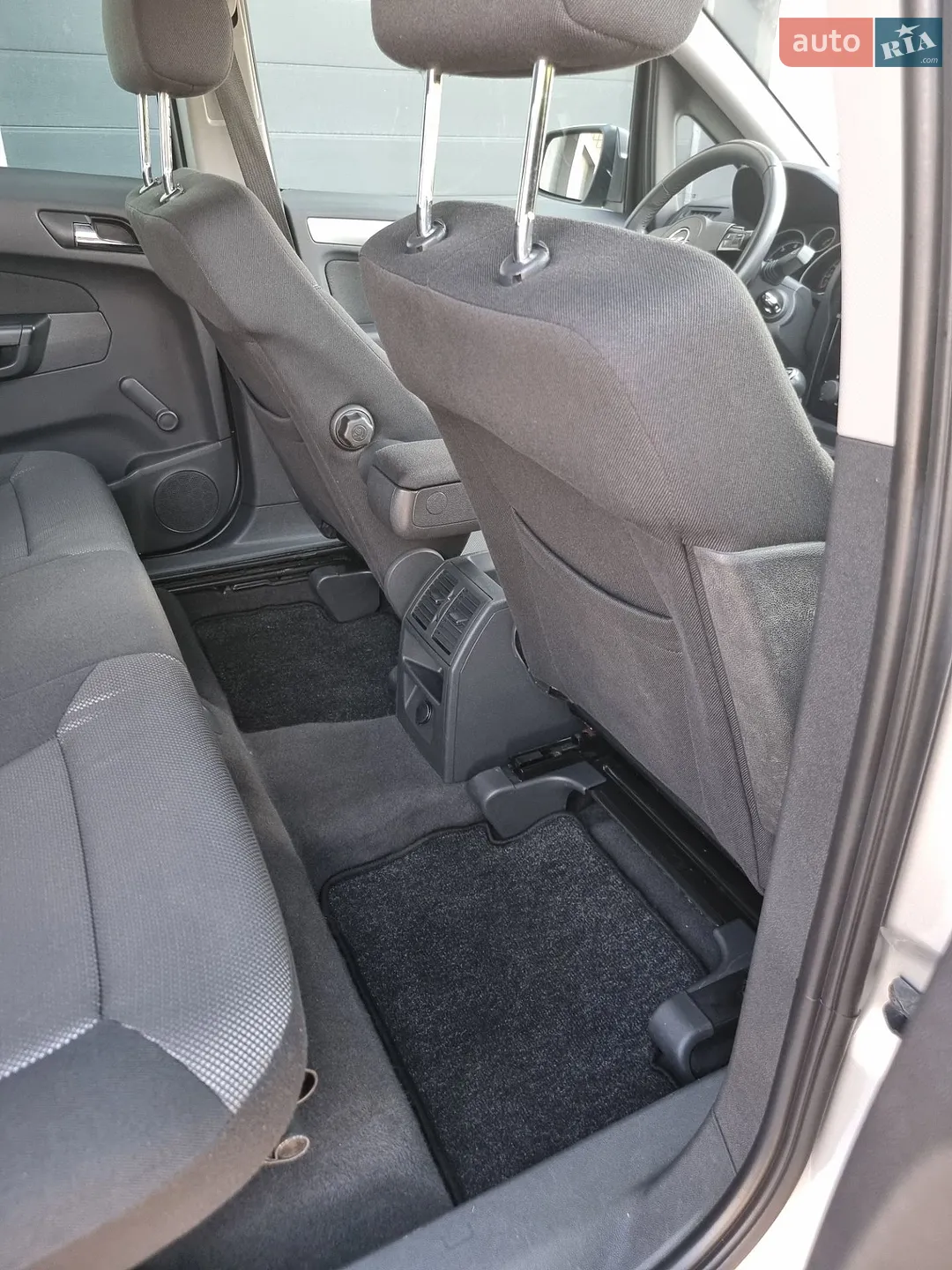 2011 Opel Zafira - мініатюра 31
