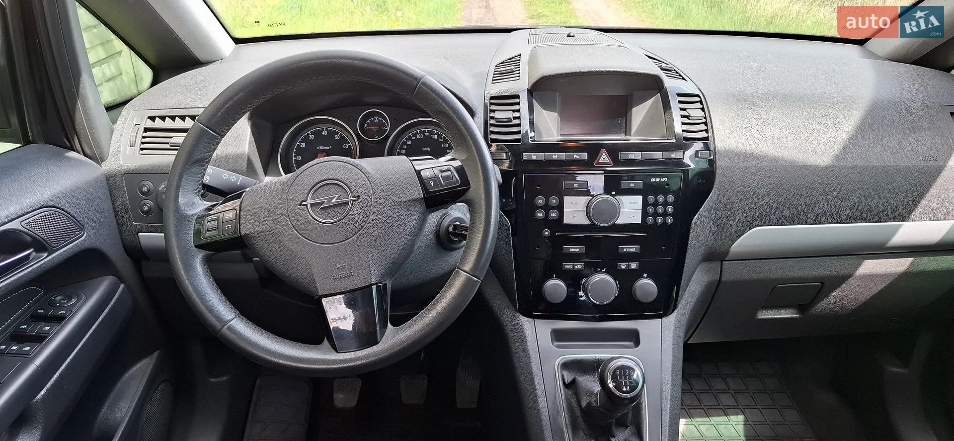 2010 Opel Zafira - мініатюра 10
