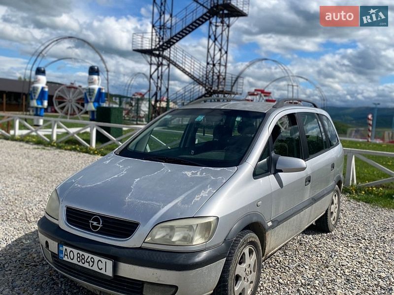 Opel Zafira 2001