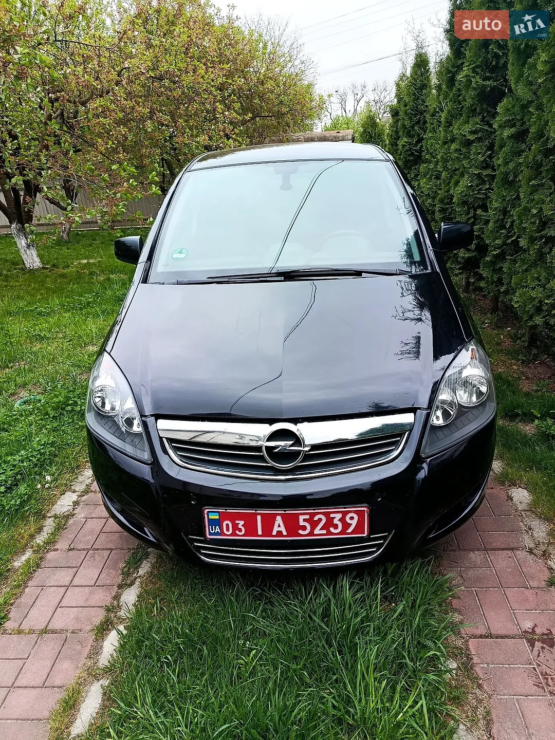 2011 Opel Zafira - фото 1