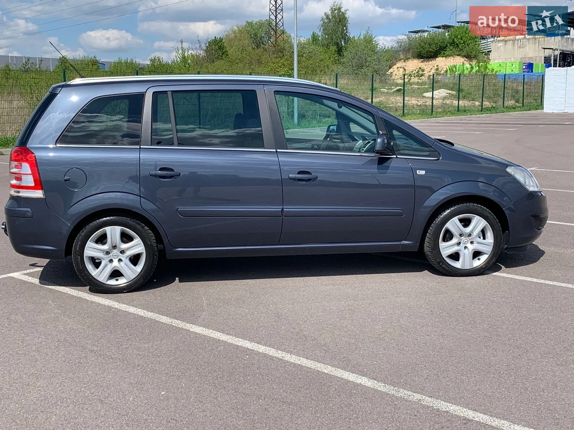 2010 Opel Zafira - мініатюра 8