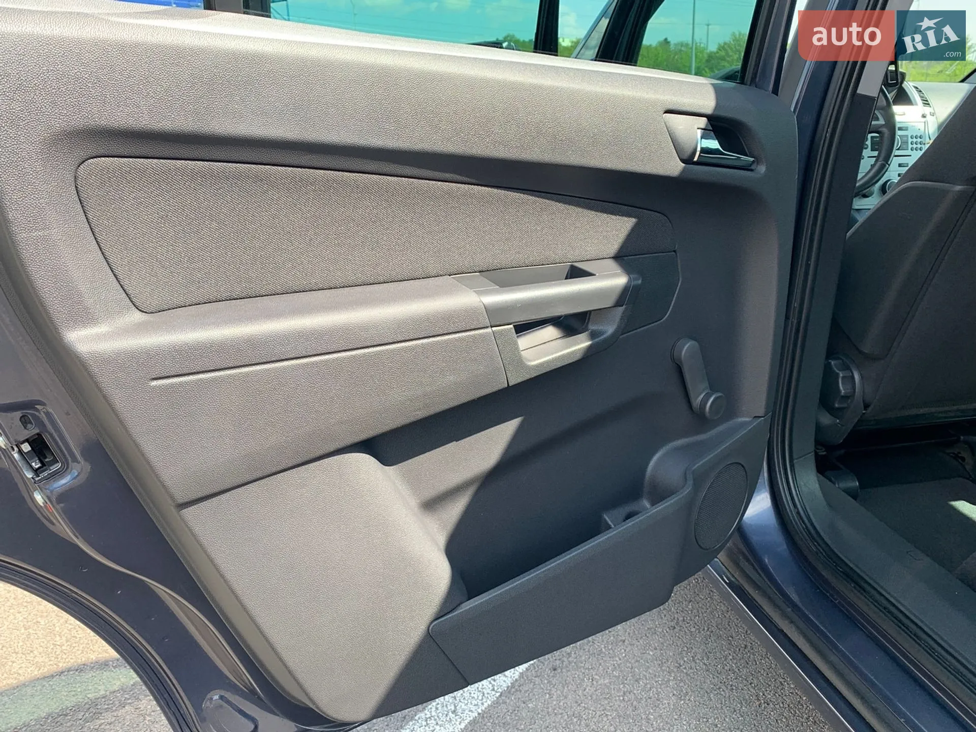 2010 Opel Zafira - мініатюра 32