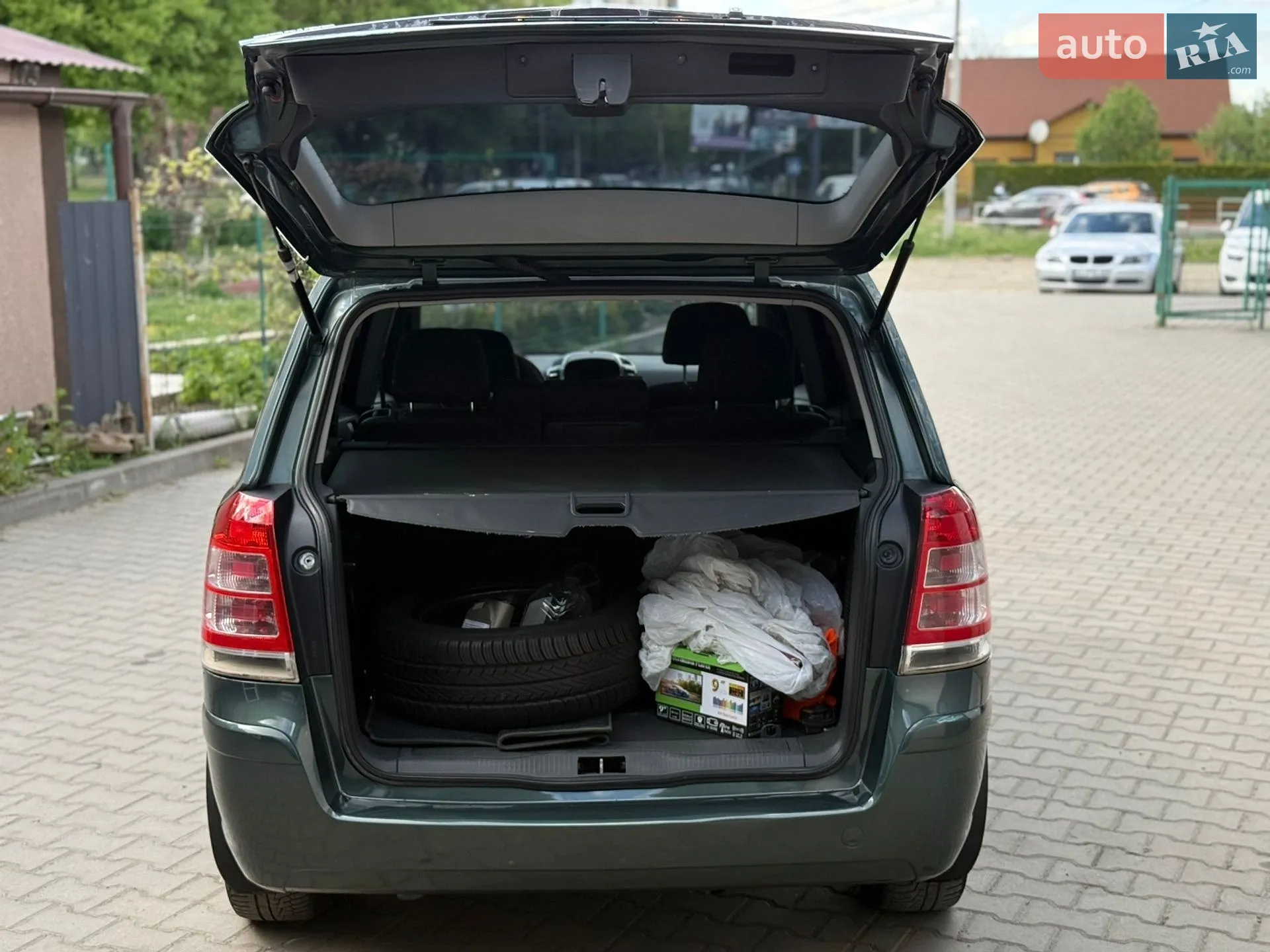 2011 Opel Zafira - мініатюра 10
