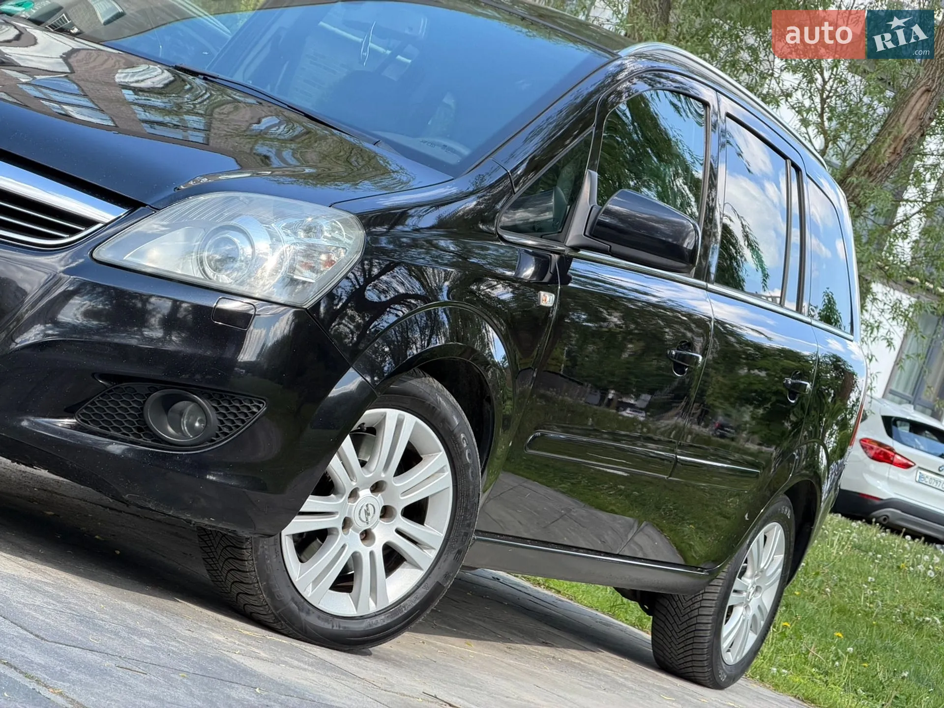 2010 Opel Zafira - мініатюра 21