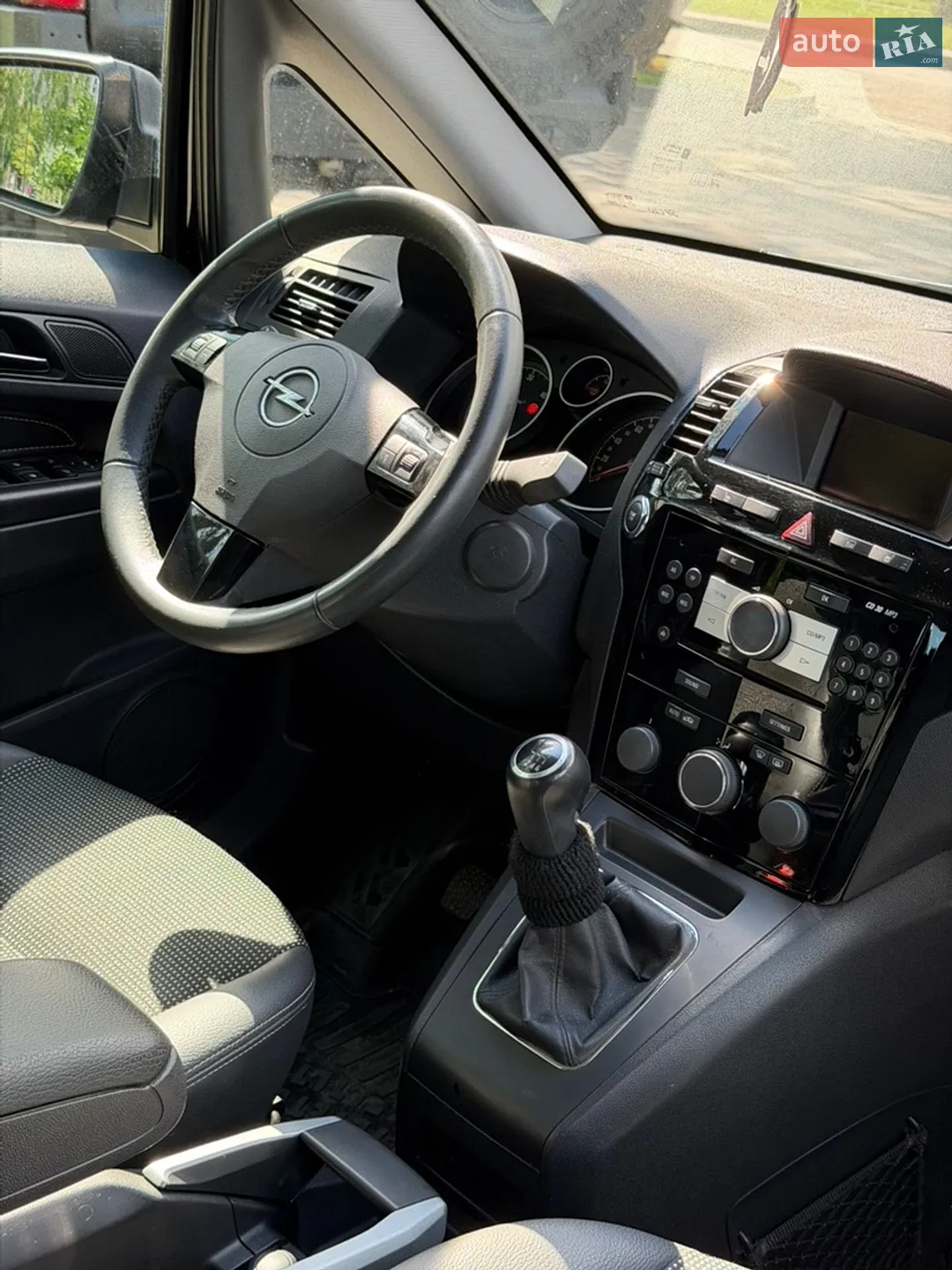 2010 Opel Zafira - мініатюра 41