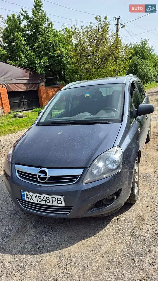 2010 Opel Zafira - мініатюра 11
