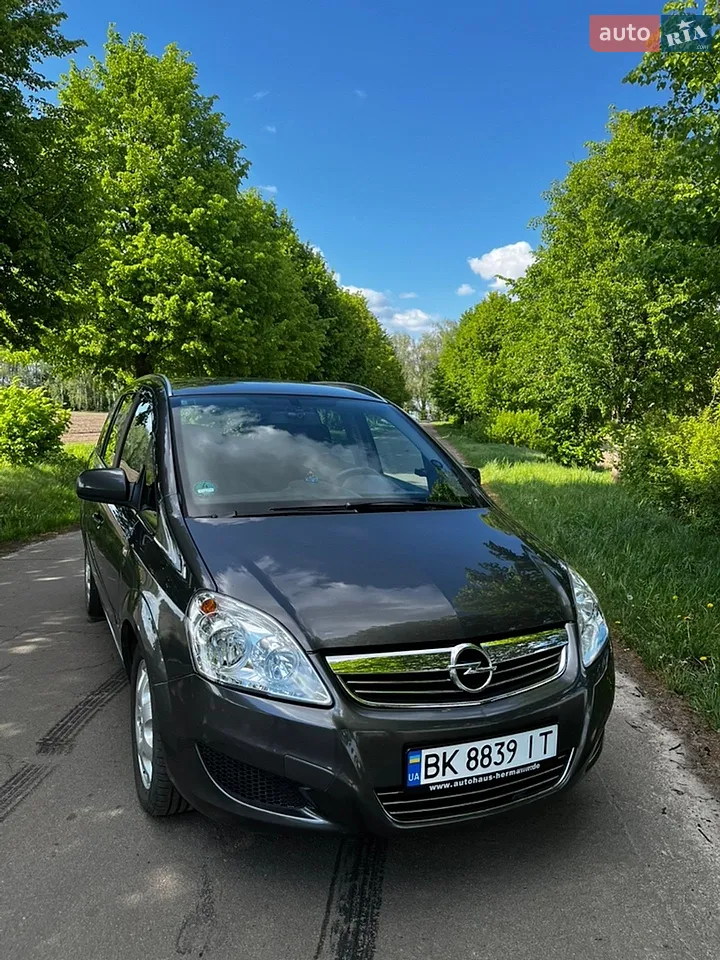 2010 Opel Zafira - мініатюра 26