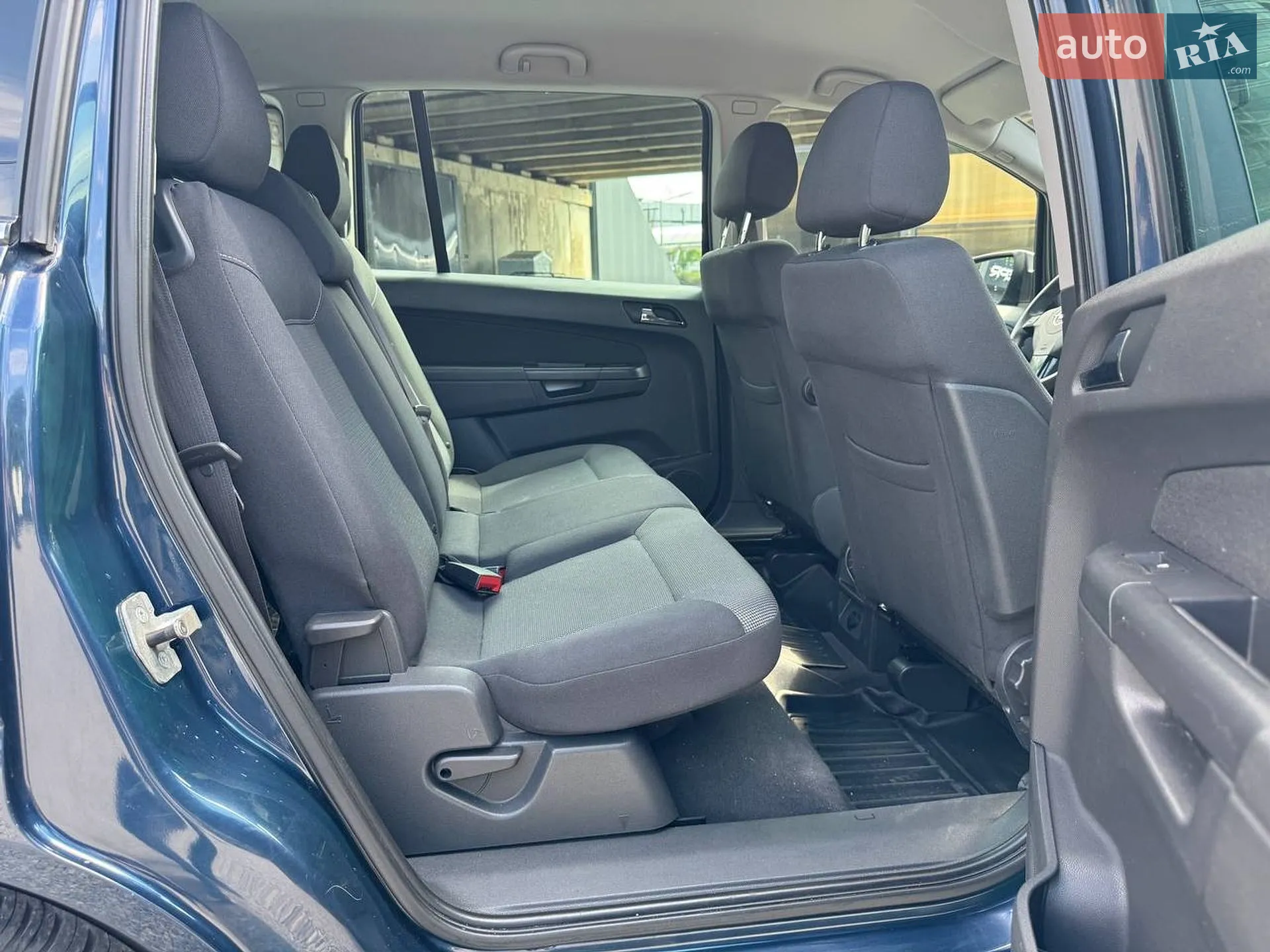 2011 Opel Zafira - мініатюра 20