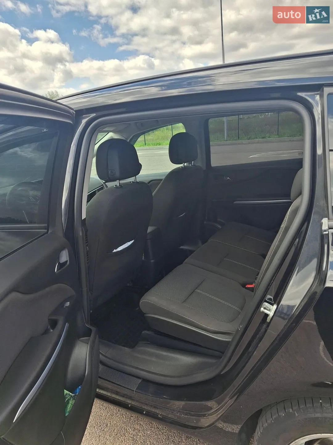 2016 Opel Zafira - мініатюра 11
