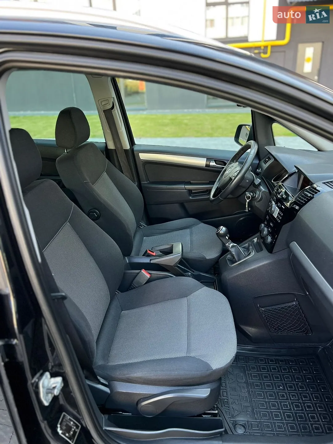 2011 Opel Zafira - мініатюра 25
