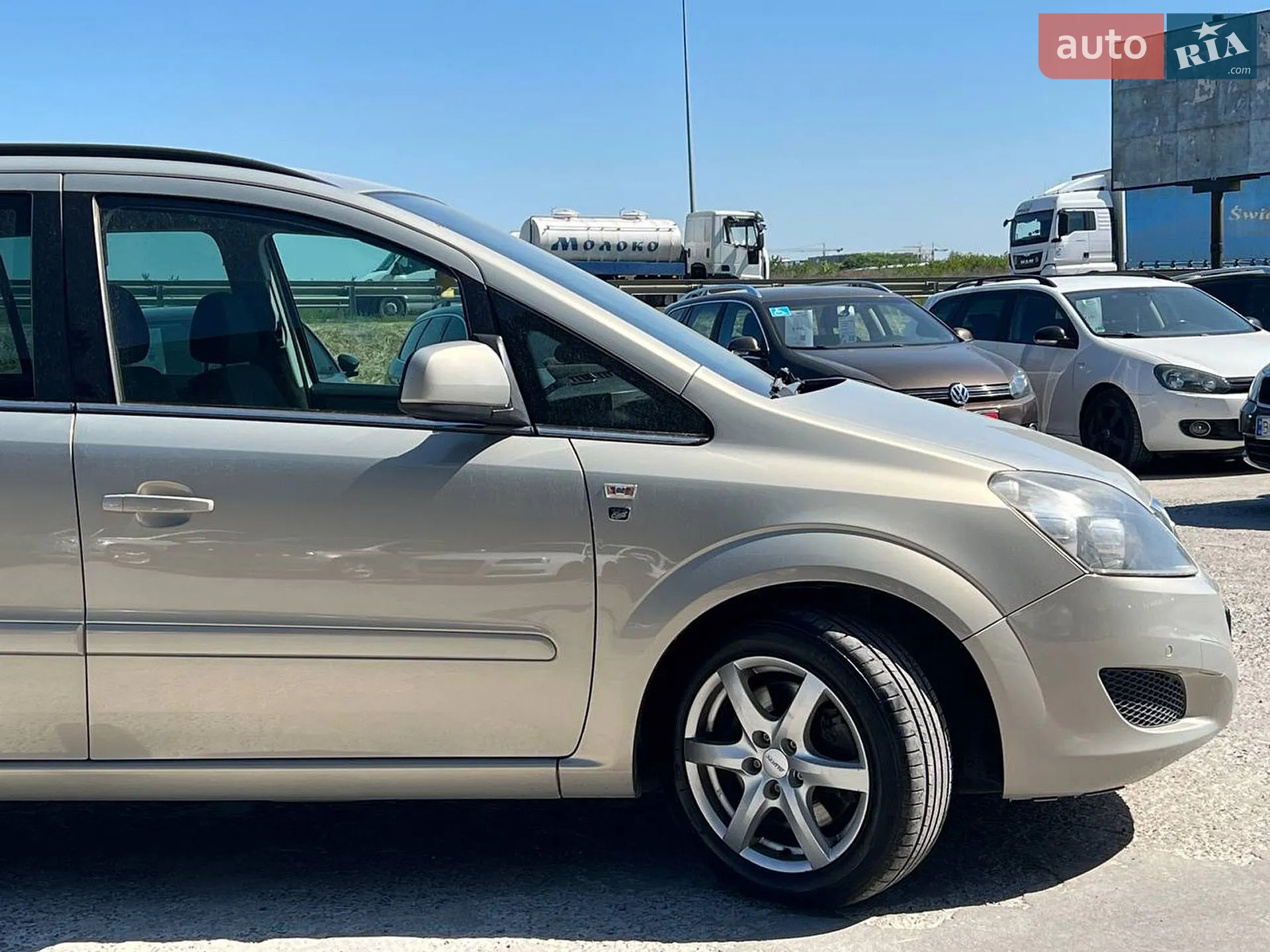 2010 Opel Zafira - мініатюра 10