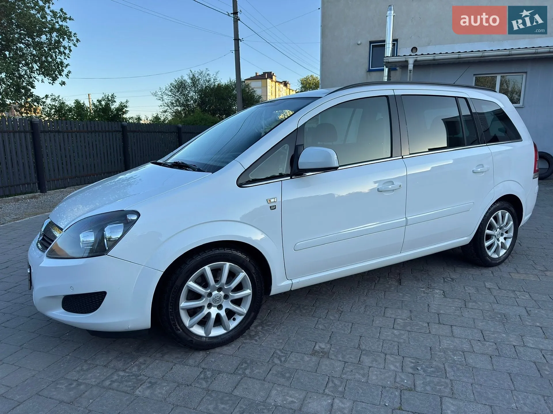 2010 Opel Zafira - мініатюра 9