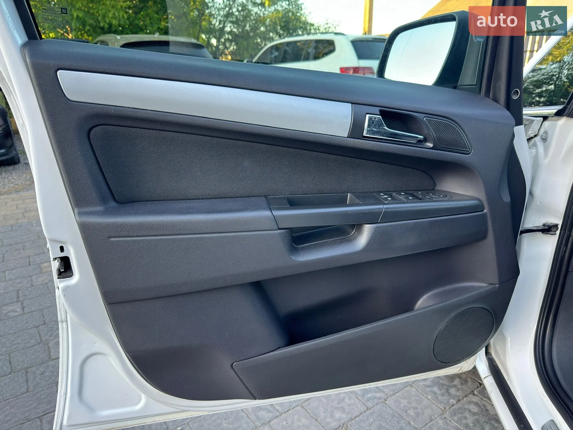 2010 Opel Zafira - мініатюра 33