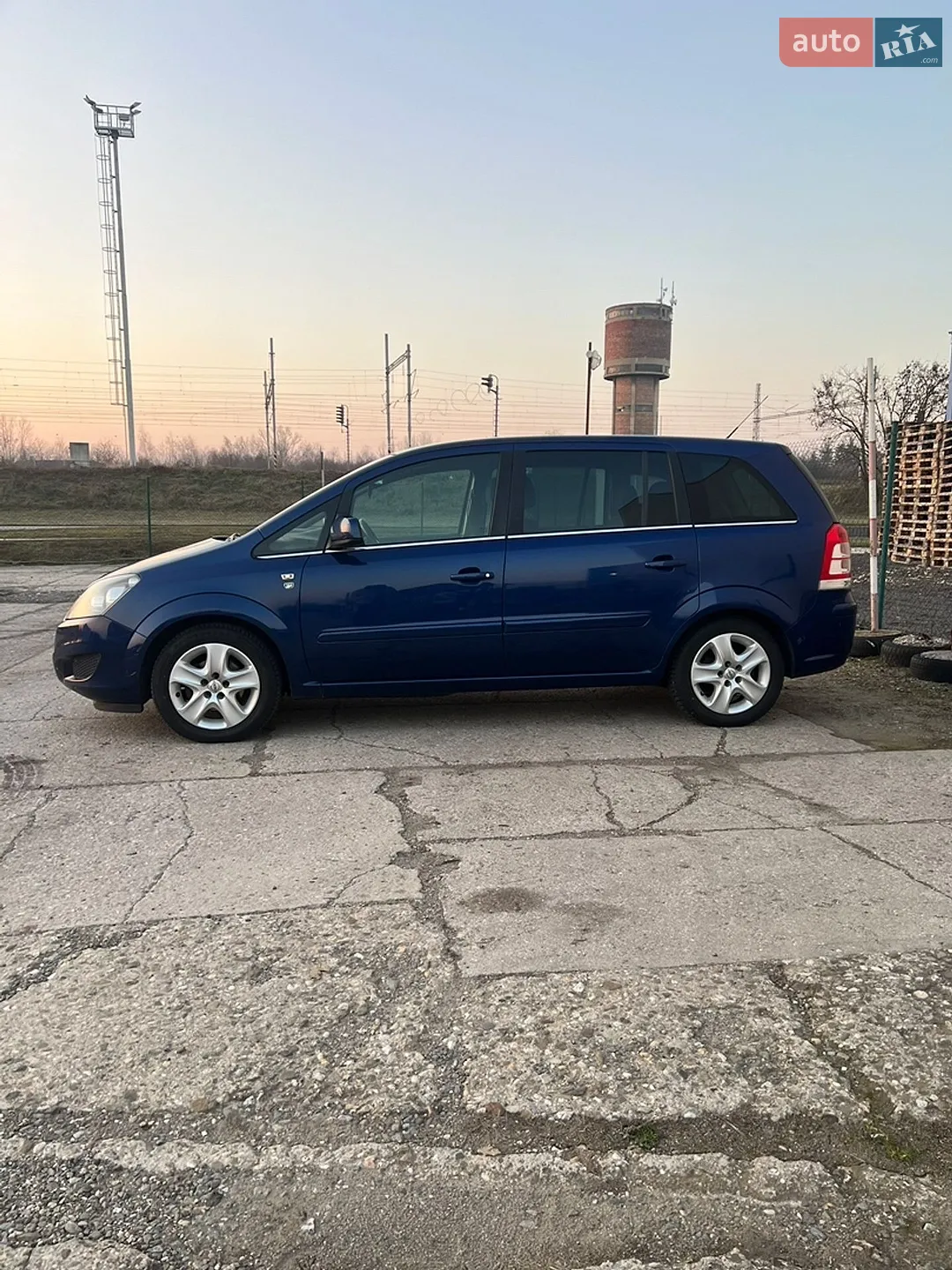 2010 Opel Zafira - мініатюра 3