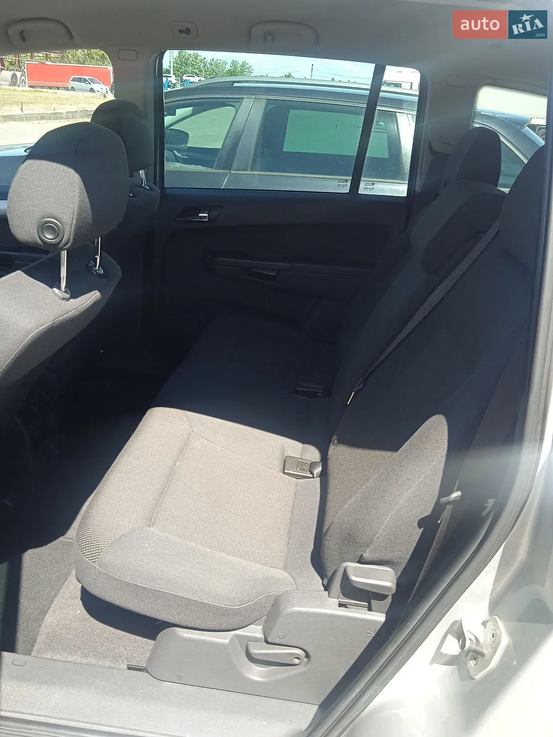 2012 Opel Zafira - мініатюра 2