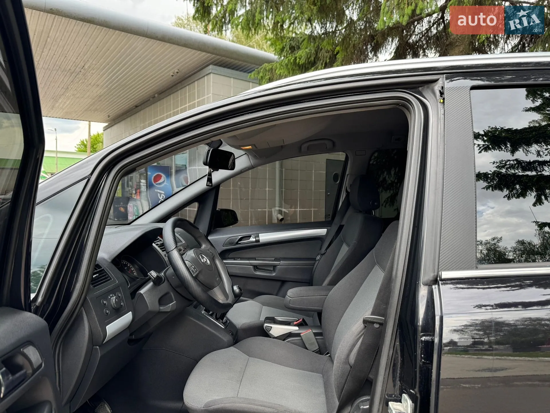 2019 Toyota Land Cruiser - мініатюра 11
