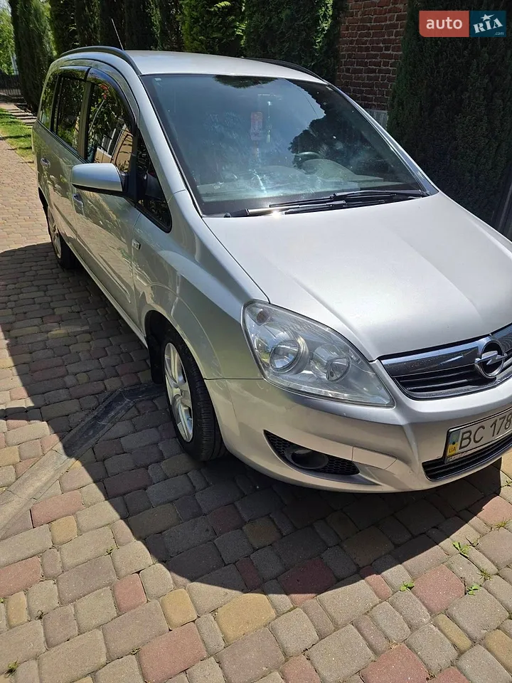 2010 Opel Zafira - мініатюра 13