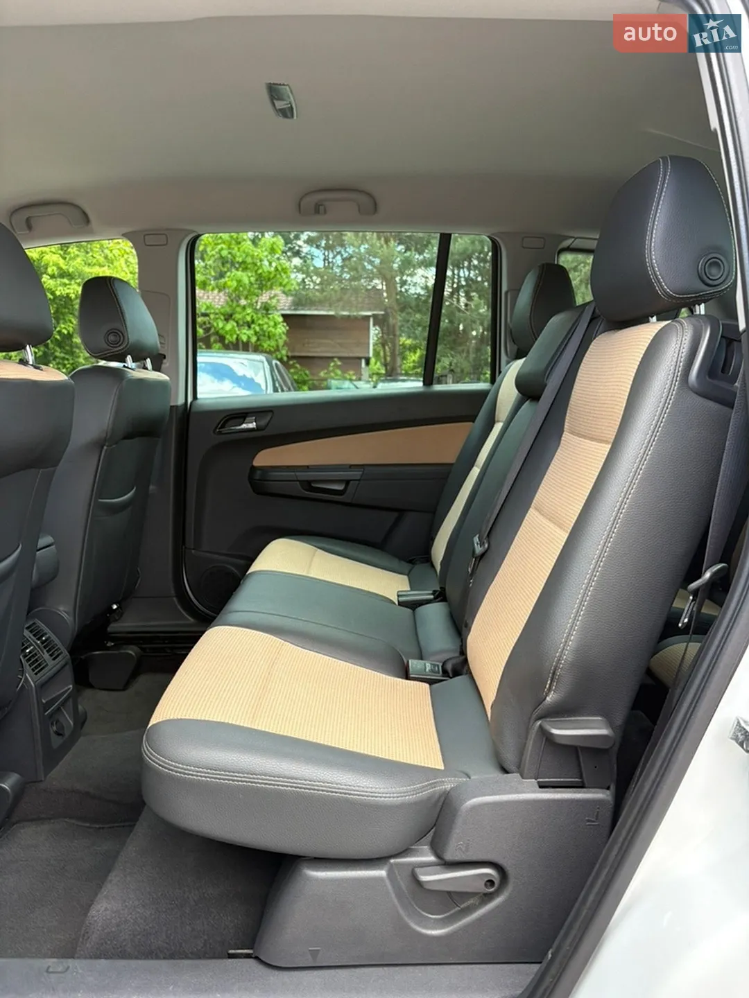 2011 Opel Zafira - мініатюра 29