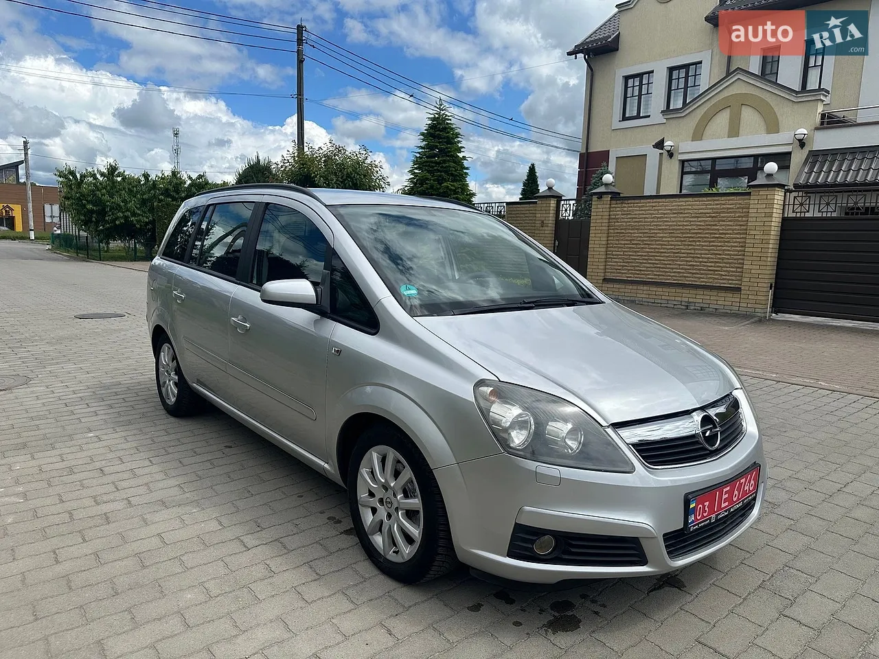 2010 Volkswagen Touran - мініатюра 25