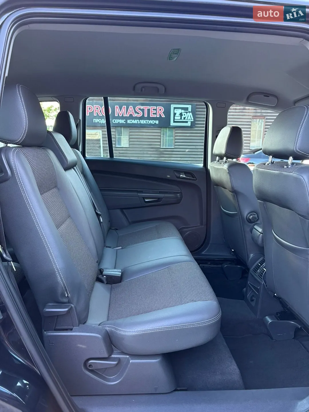 2011 Opel Zafira - мініатюра 40