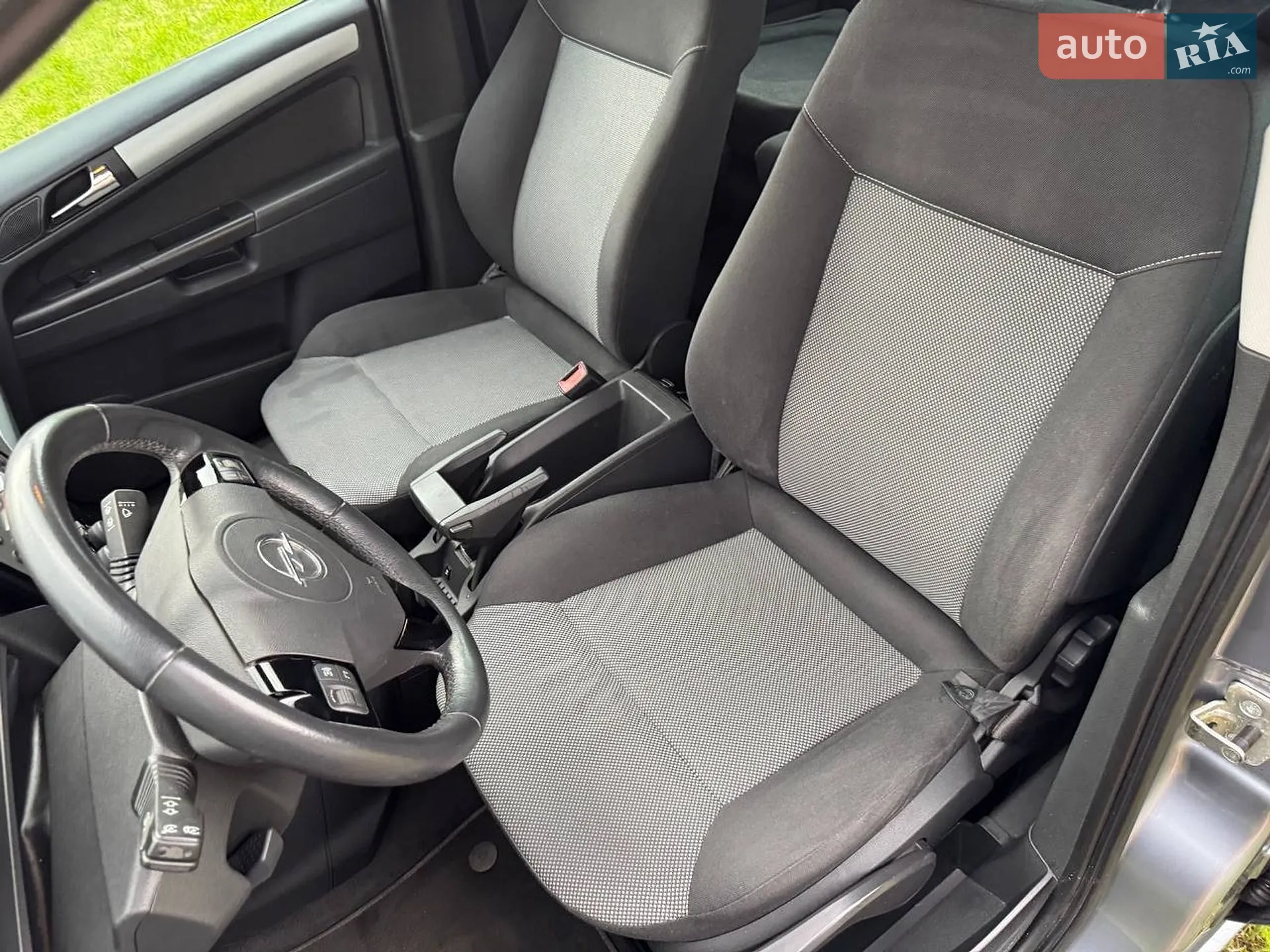 2010 Opel Zafira - мініатюра 39