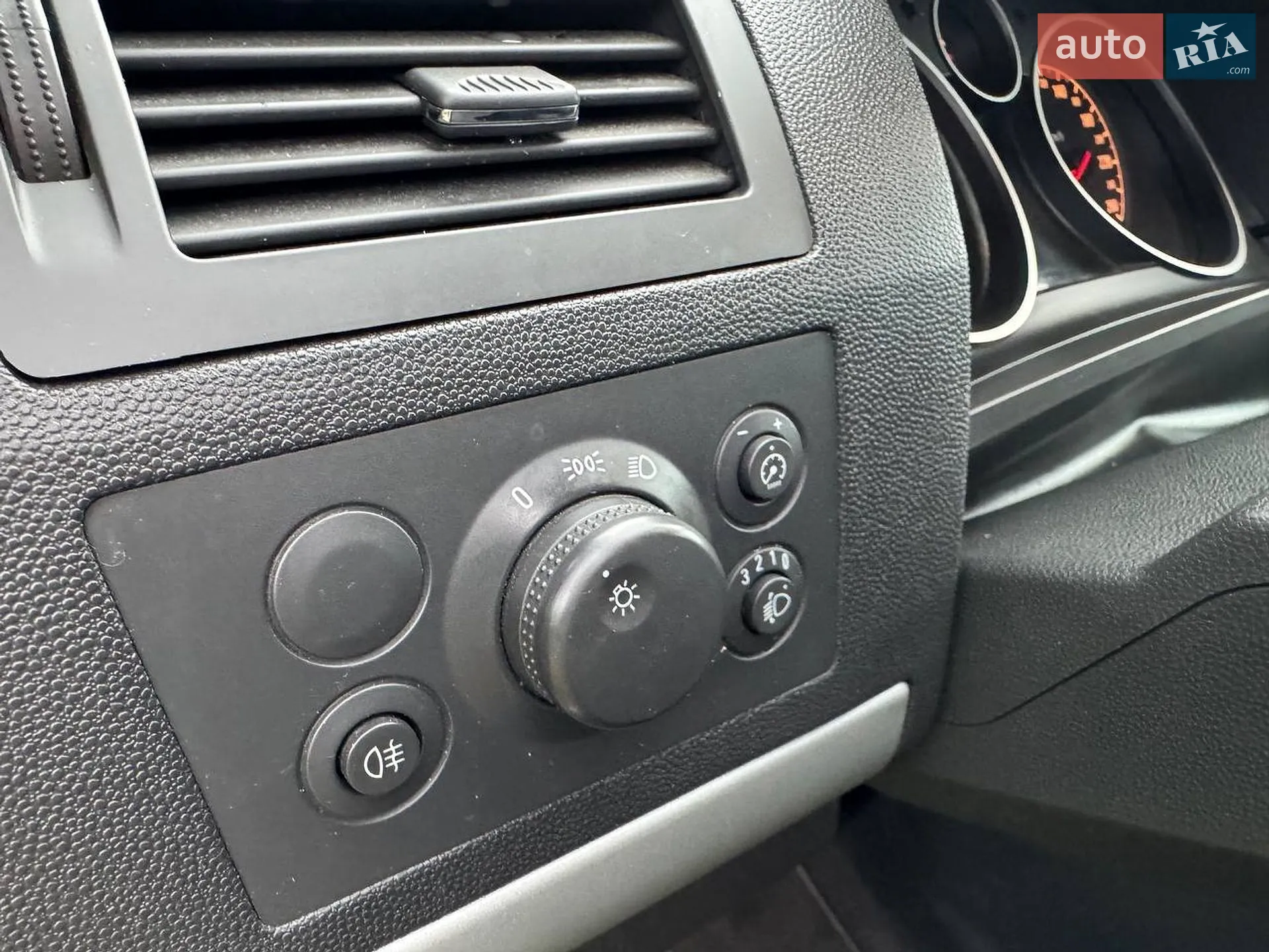 2010 Opel Zafira - мініатюра 47