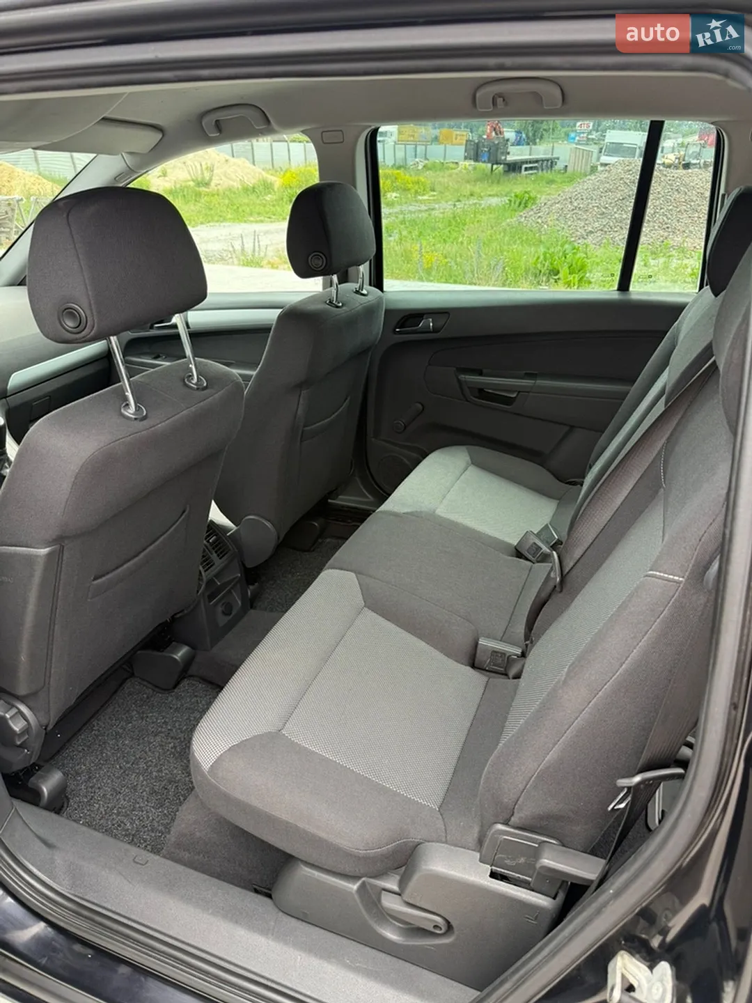 2011 Opel Zafira - мініатюра 14