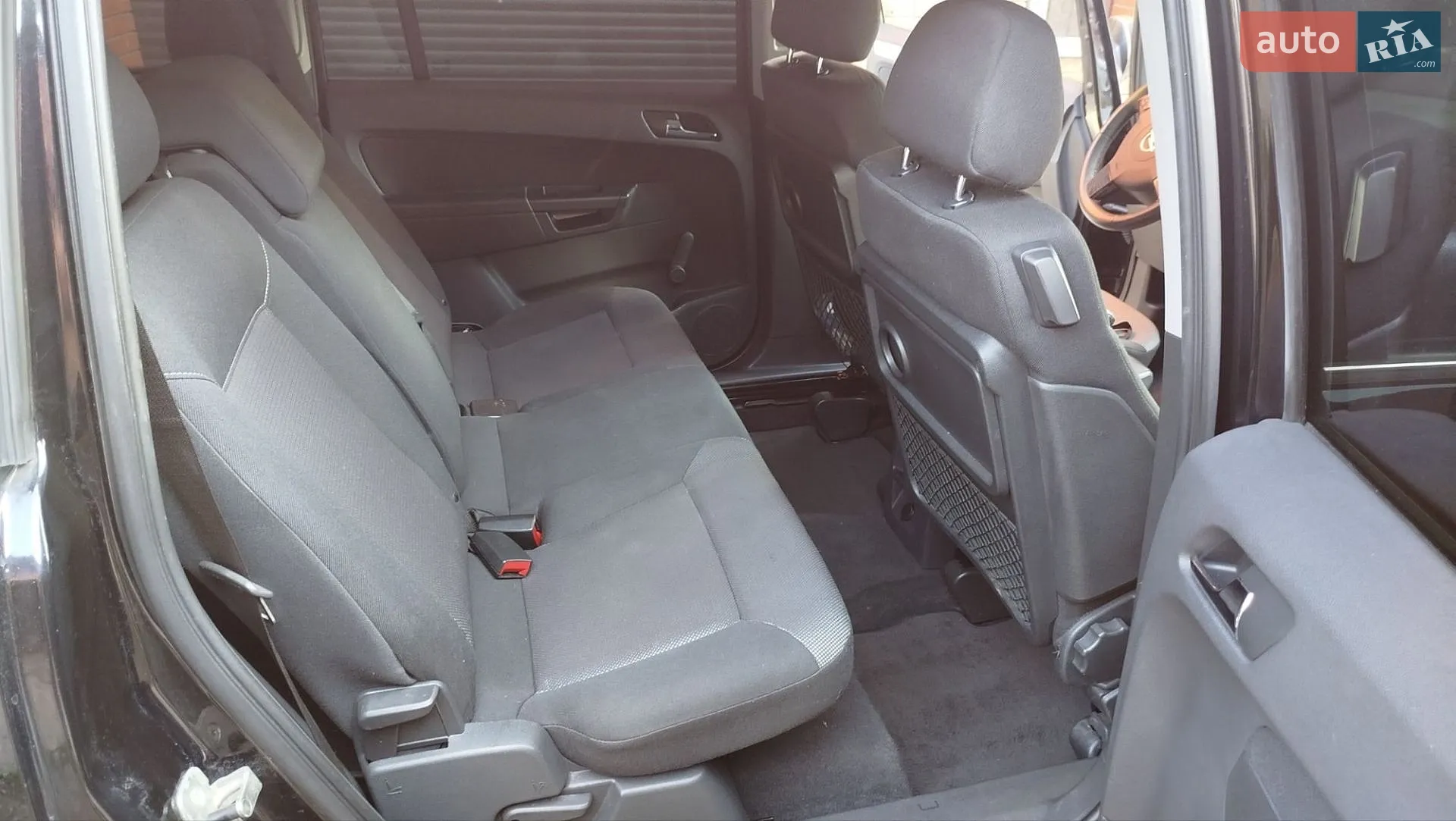 2011 Opel Zafira - мініатюра 30