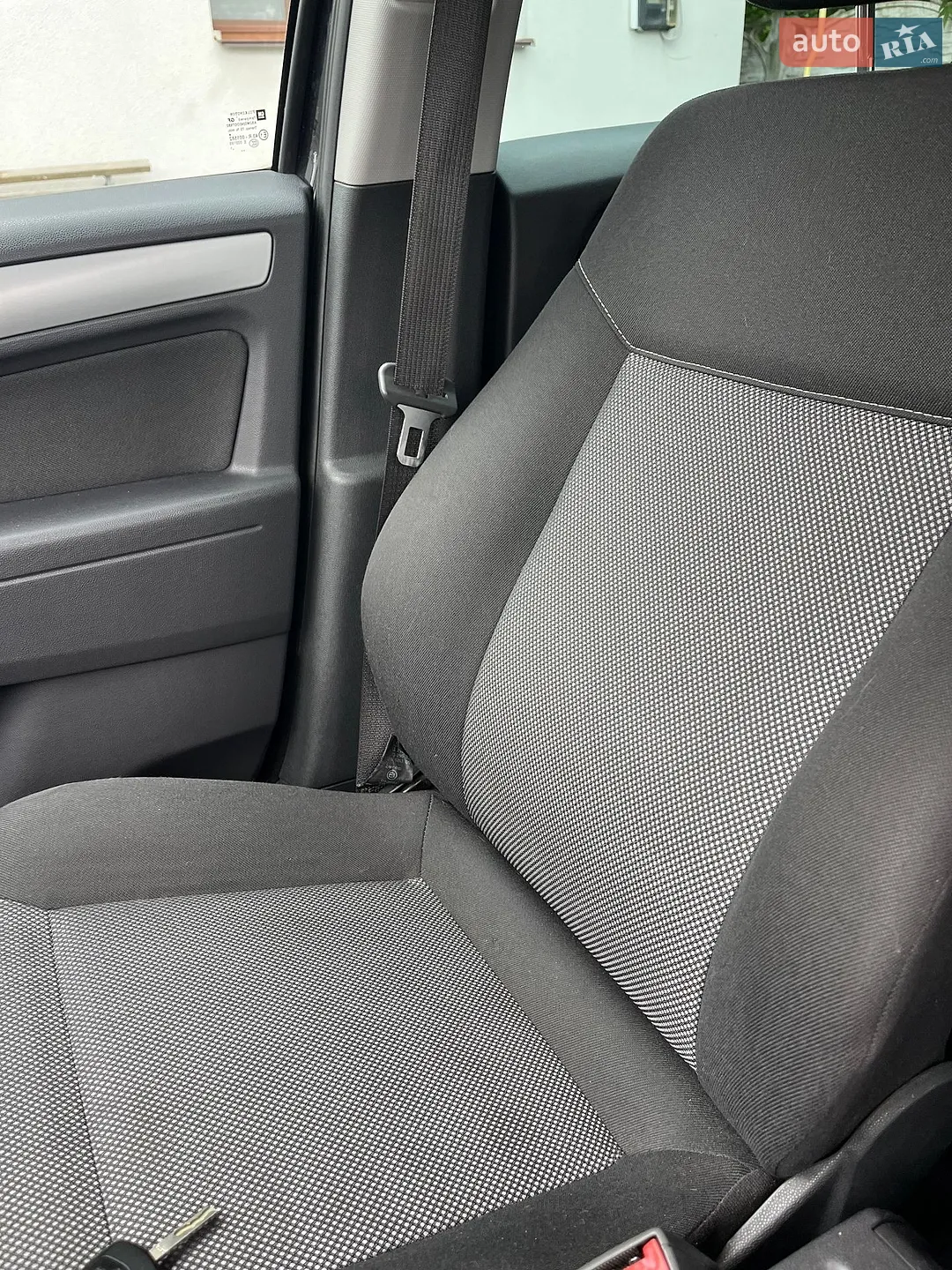 2011 Opel Zafira - мініатюра 27