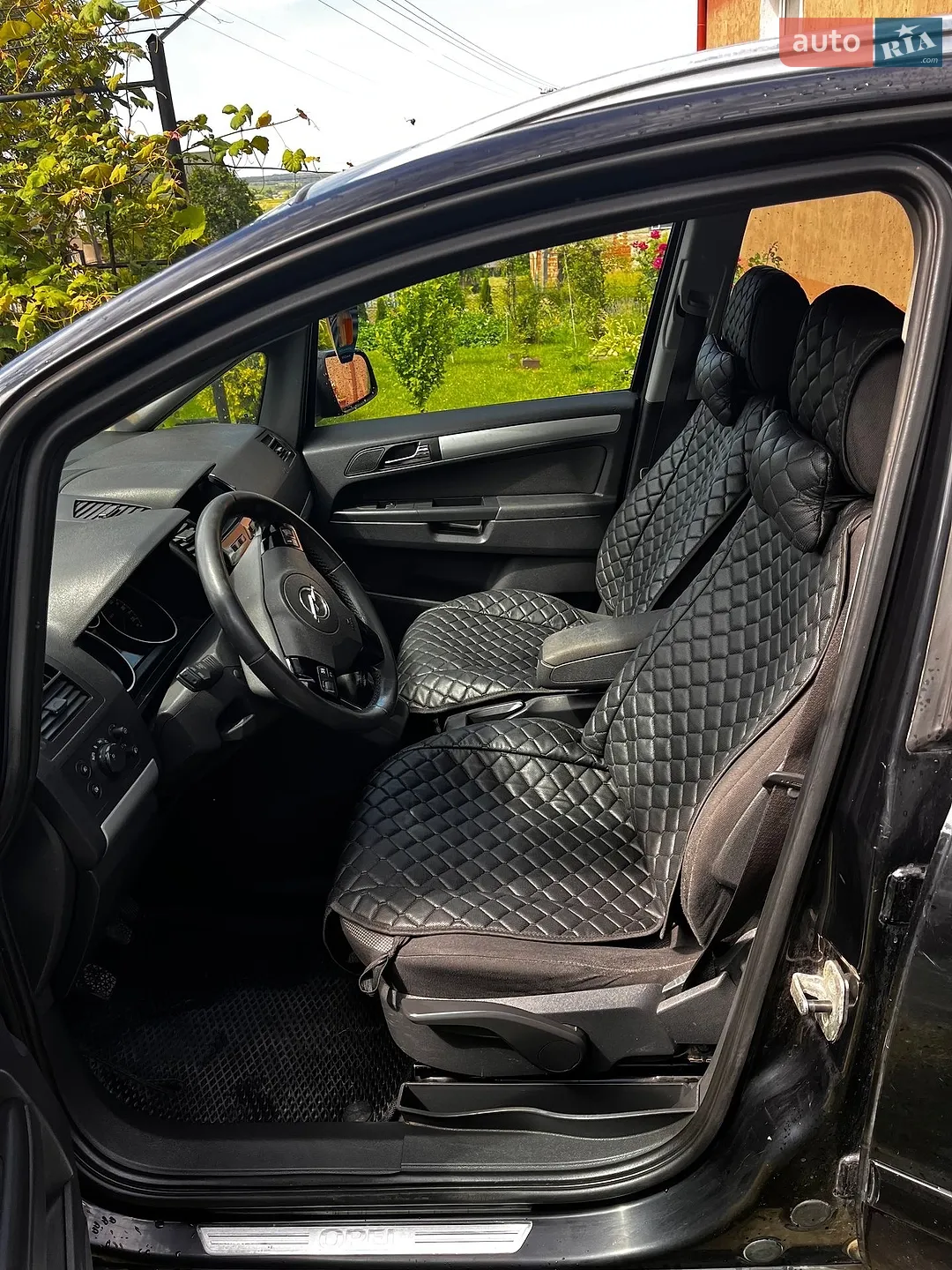 2010 Opel Zafira - мініатюра 9