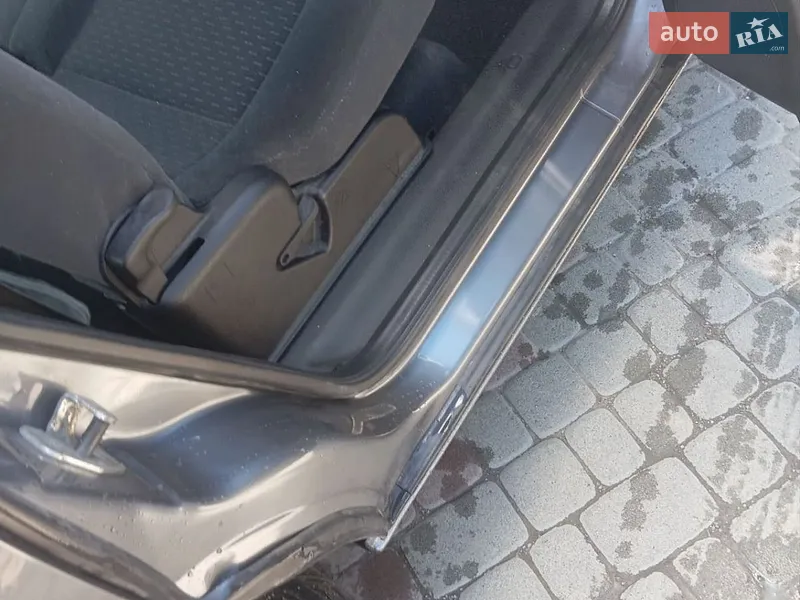Opel Zafira 2005 VIN W0L0TGF7552133631 фото оголошення 22 з 72