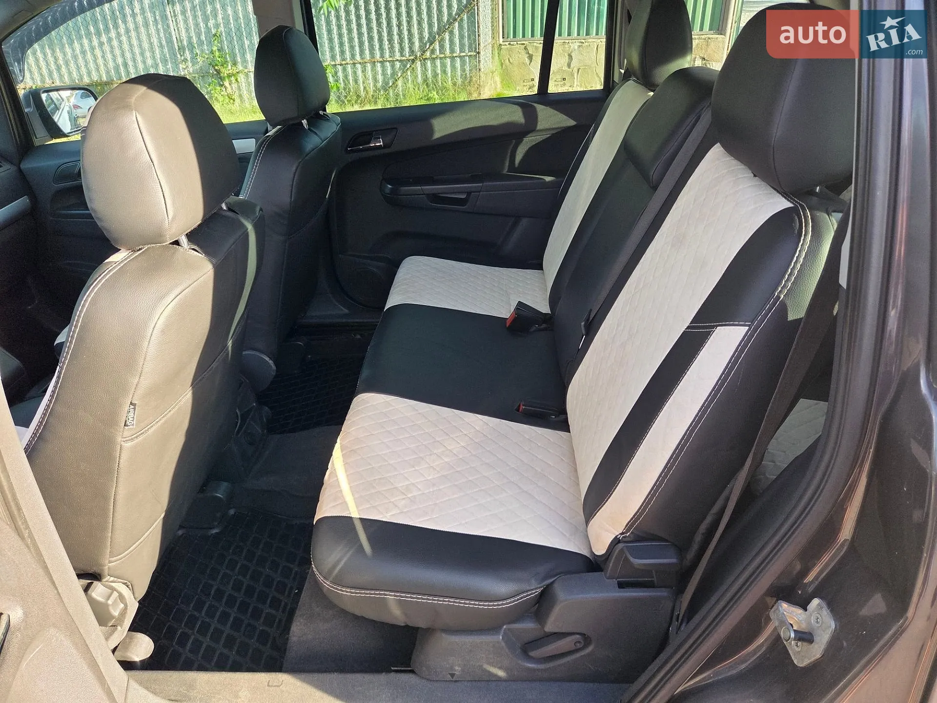 2011 Opel Zafira - мініатюра 8
