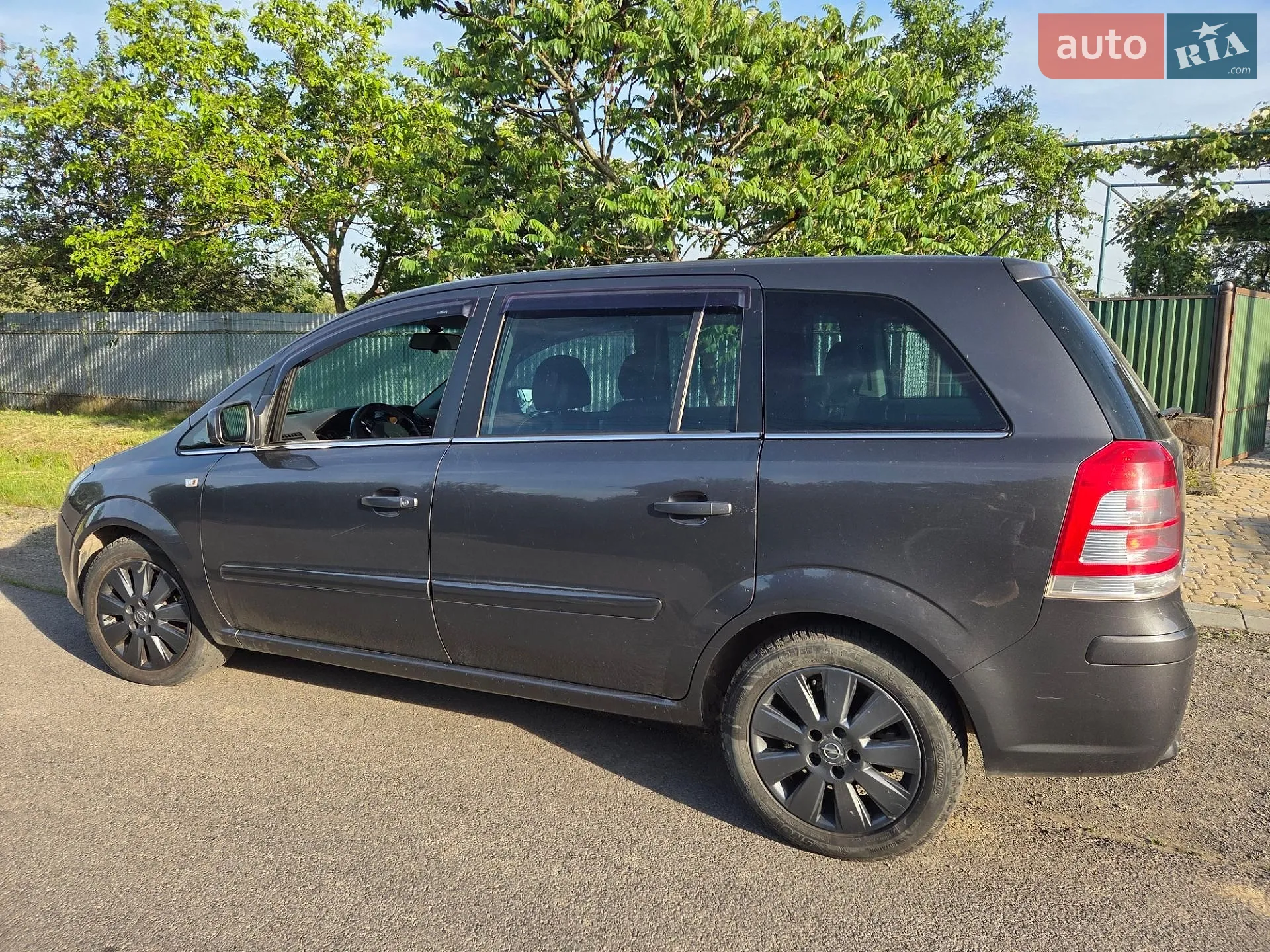 2011 Opel Zafira - мініатюра 11
