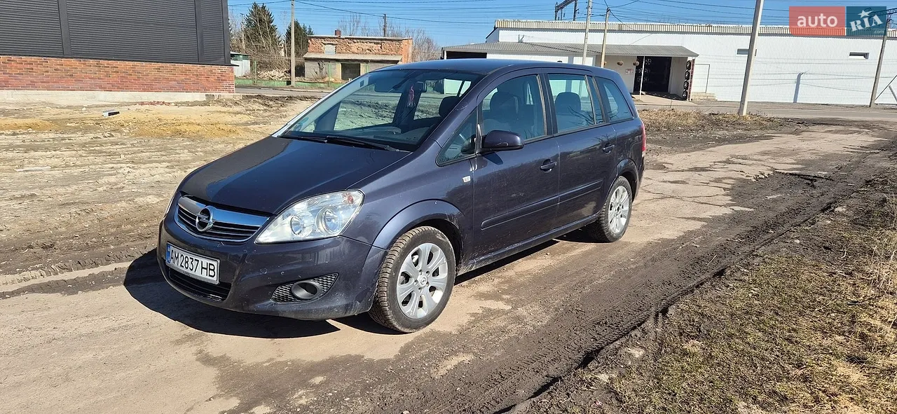2010 Opel Zafira - мініатюра 19