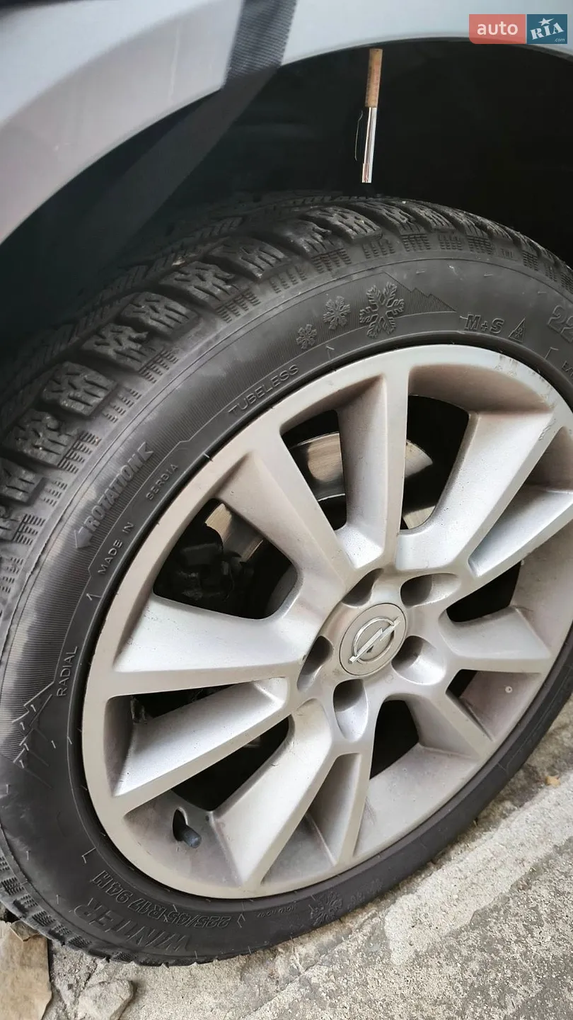 2010 Opel Zafira - мініатюра 13