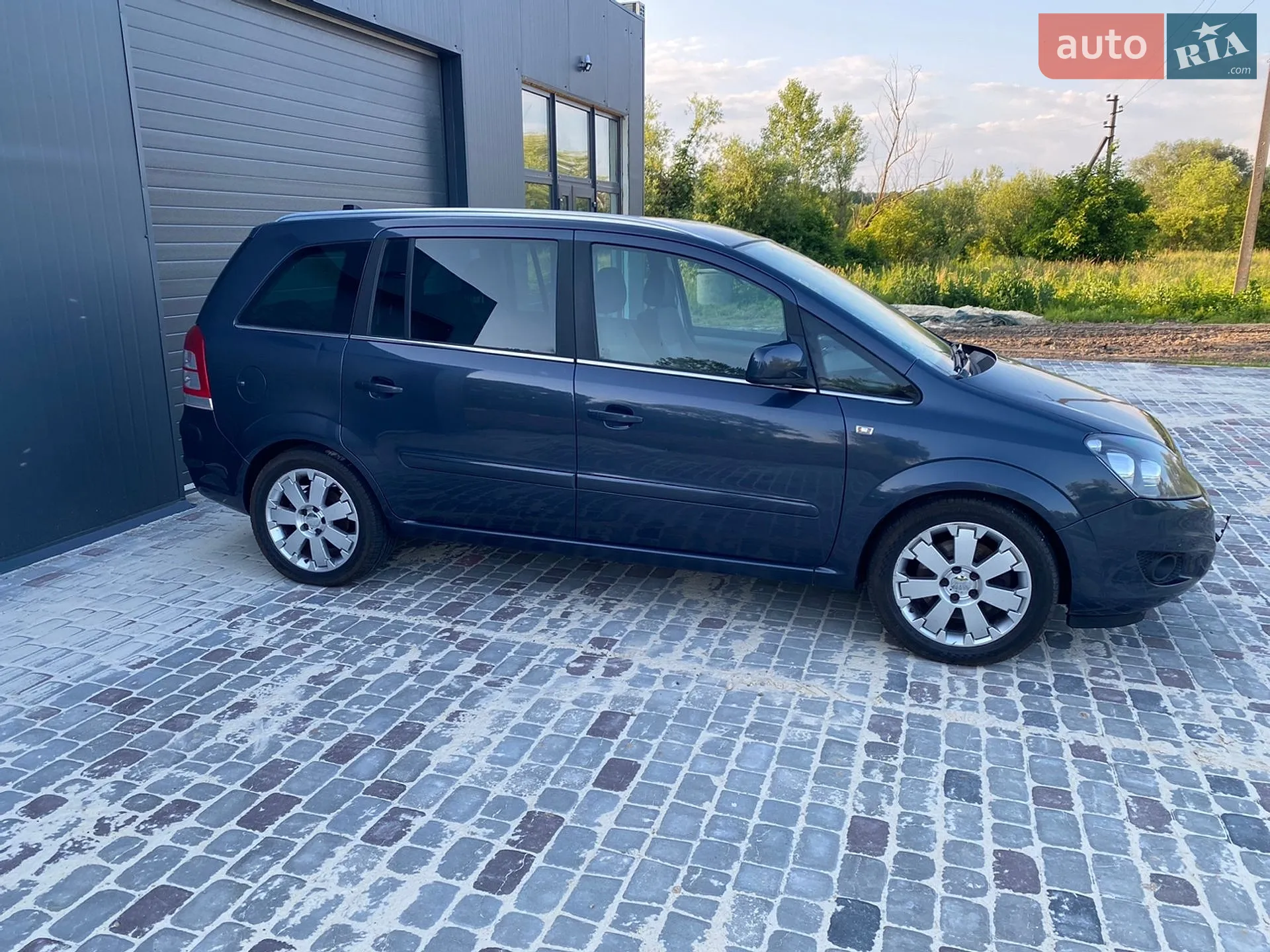 2011 Opel Zafira - мініатюра 12