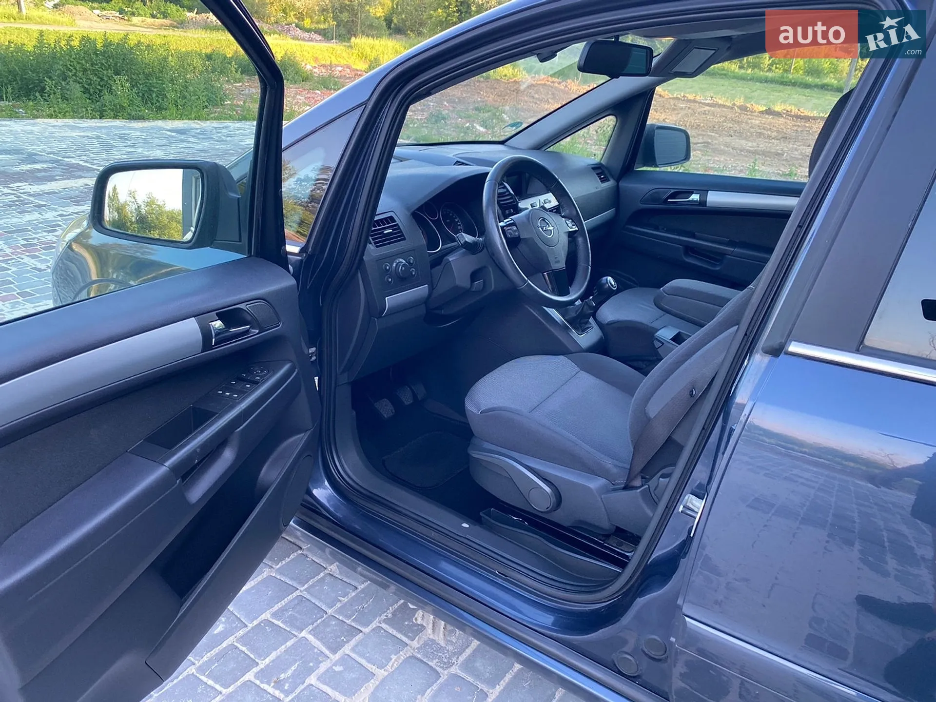 2011 Opel Zafira - мініатюра 15