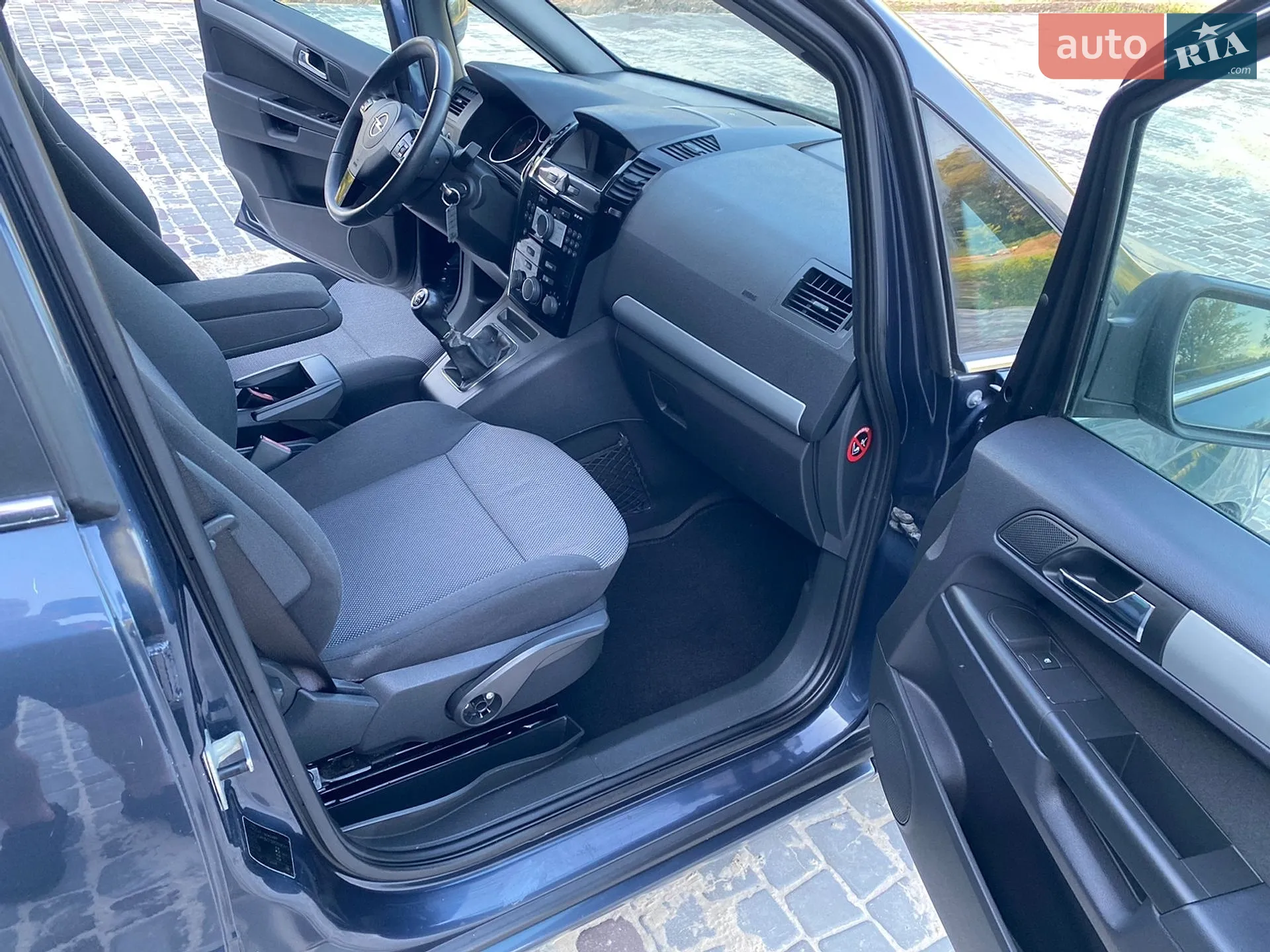 2011 Opel Zafira - мініатюра 22