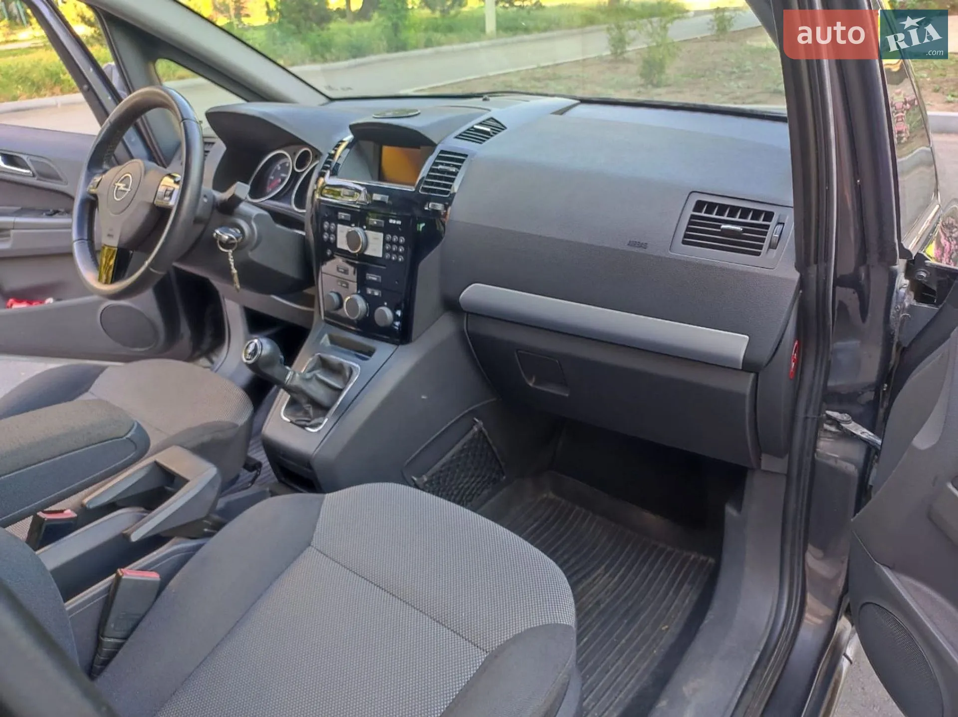 2011 Opel Zafira - мініатюра 16