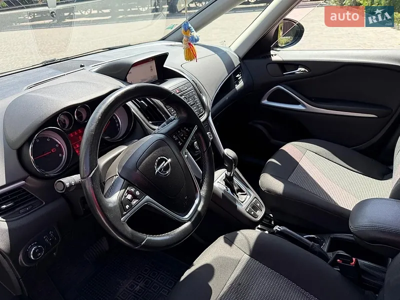 Opel Zafira 2014 VIN W0LPD9EN7F2025906 фото оголошення 10 з 40