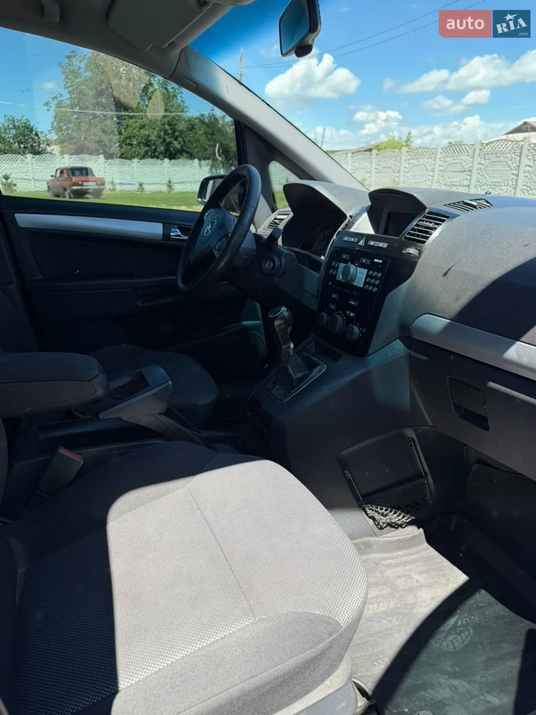 2010 Opel Zafira - мініатюра 10