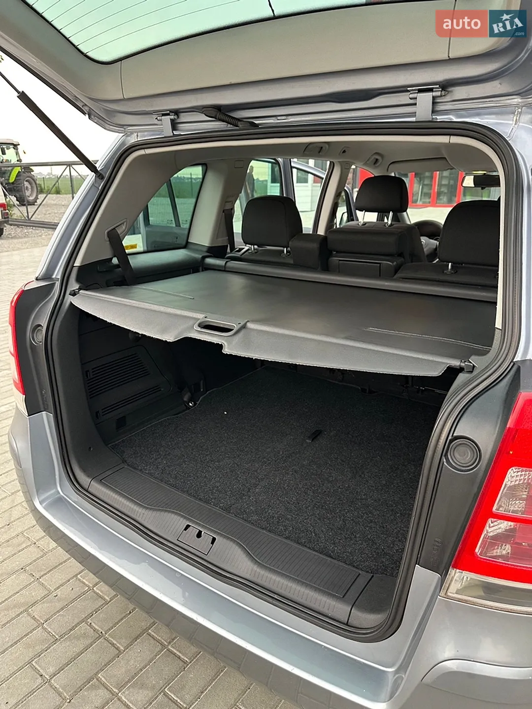 2010 Opel Zafira - мініатюра 46