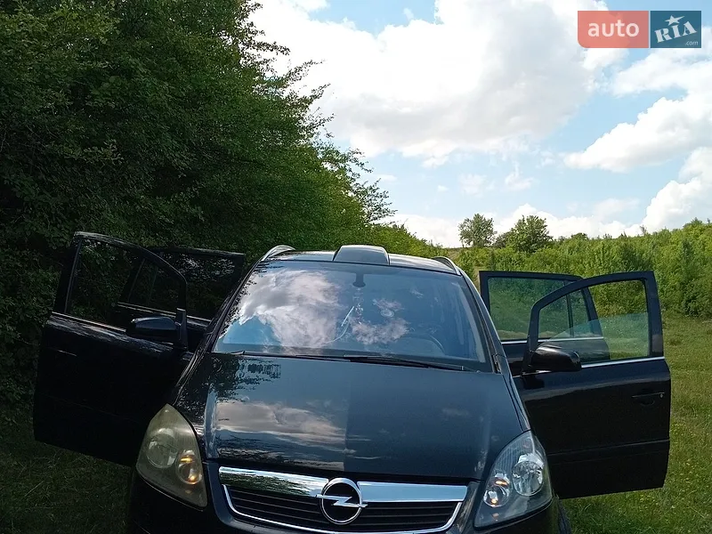 Opel Zafira