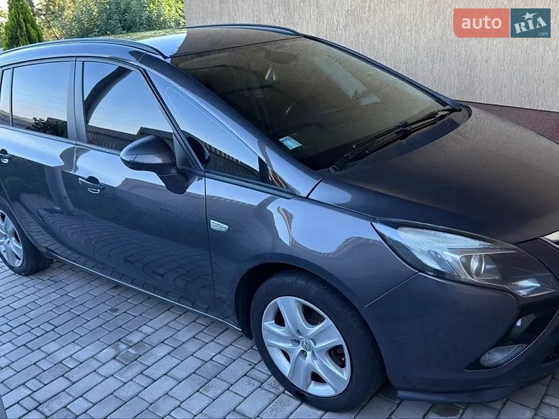 Opel Zafira