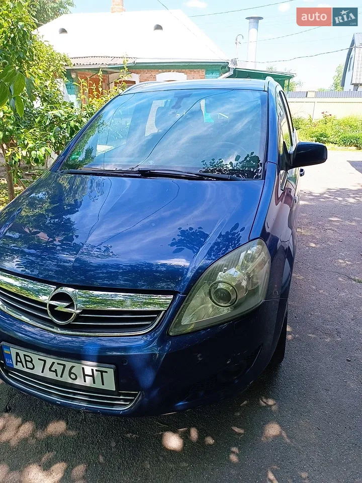 2010 Opel Zafira - мініатюра 20