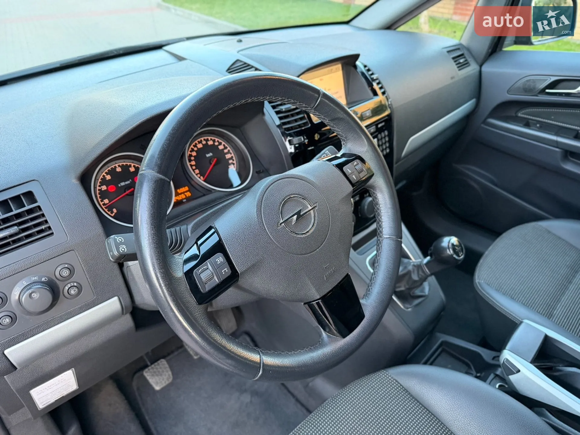 2011 Opel Zafira - мініатюра 52